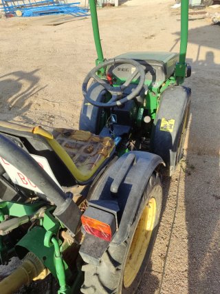 Tractor John Deere