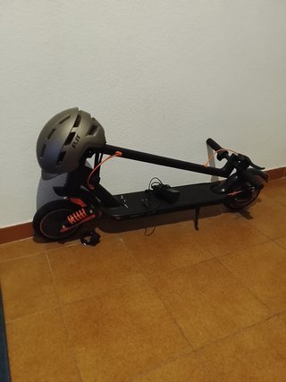 Patinete Eléctrico + Casco + Candado