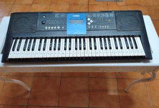 Teclado Yamaha PSR E333