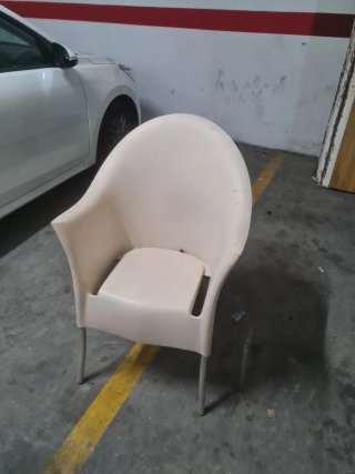 Sillas y mesa terraza metal blanc 50e mesay 4 sill