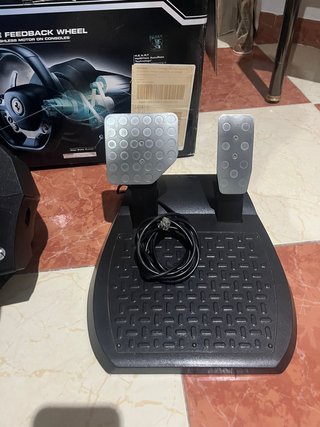 Volante Thrustmaster Ferrari 458 Italia