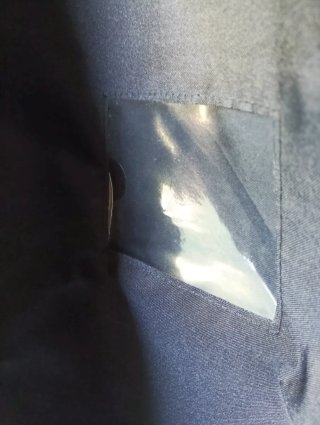 Porta Trajes BOSS Negro. Nuevo.  Impecable.