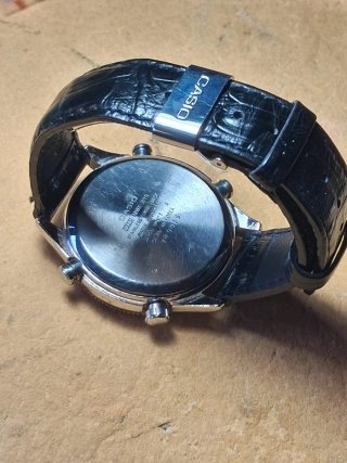 Casio MWA-810 Cronógrafo Resistente al Agua