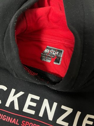 Sudadera McKenzie Negra con Capucha