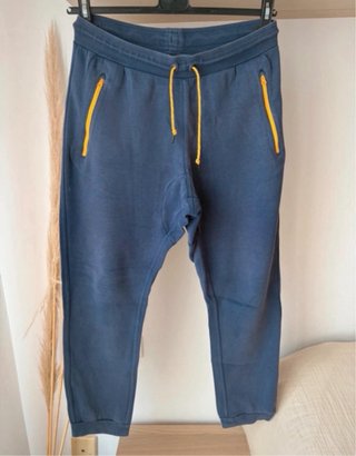 Chaqueta Nike con capucha azul y gris