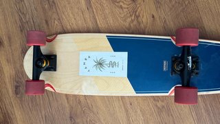 Skate Yamba con diseño de palmera