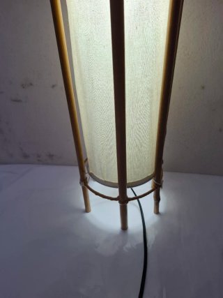 Lampada da terra in bambù Louis Sagnot vintage