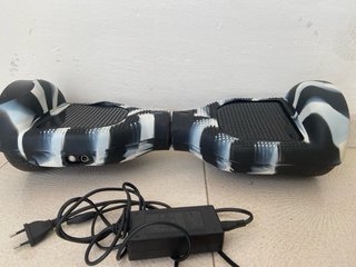 Hoverboard Inmotion con cargador y funda de silico