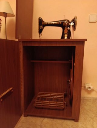 Máquina de coser Singer antigua