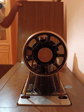 Máquina de coser Singer antigua