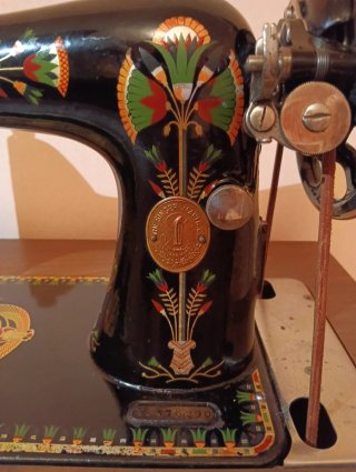 Máquina de coser Singer antigua