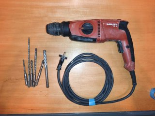 Taladro Hilti TE-2 con brocas