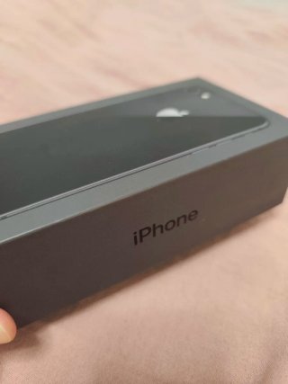 iPhone 8 64 GB Negro con caja, cargador y jack