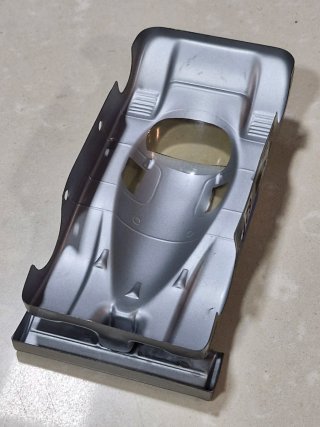 Scalextric  carrocería Mercedes-Benz Sauber SRS