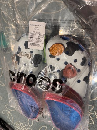 Crocs Toy Story Woody Talla 45-46