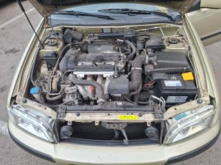 Volvo S40 2001