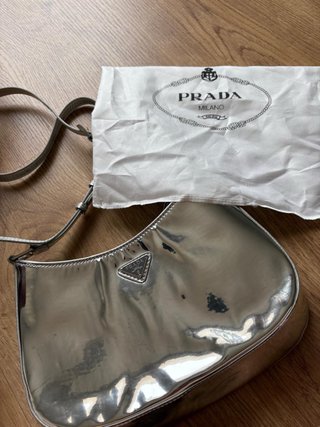 Bolso Prada Plateado Metálico