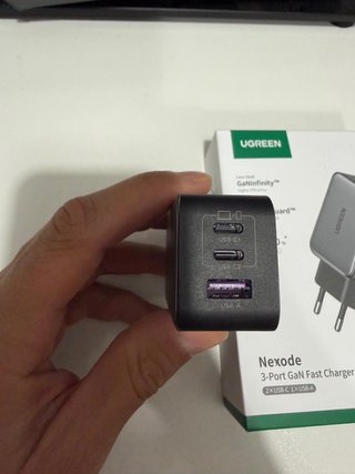 Cargador UGREEN Nexode 65W GaN 3 Puertos