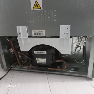 Nevera Acero Inoxidable con Dispensador