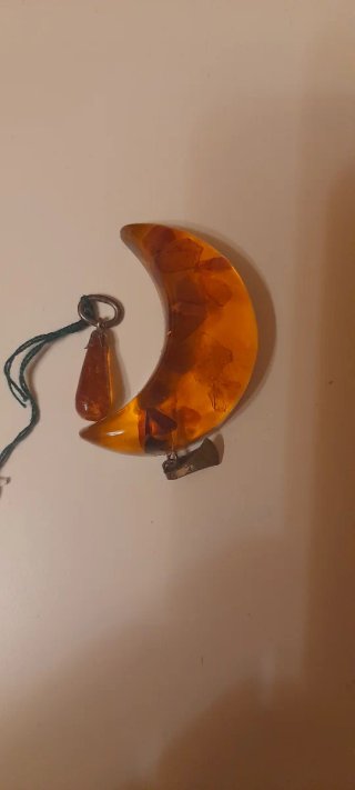 Colgante de ámbar luna y lágrima