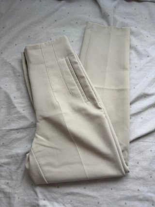 Pantalones beige de vestir
