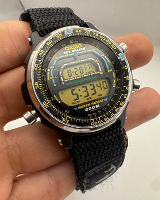 Reloj Casio Sky Walker Vintage 200M