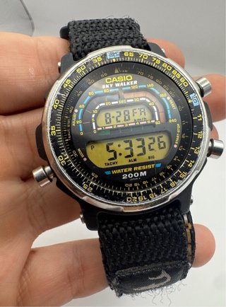 Reloj Casio Sky Walker Vintage 200M