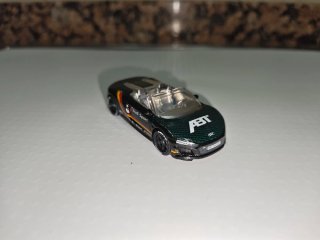 Hot wheels Audi R8 Spyder ABT custom