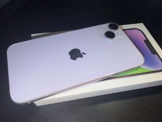 iPhone 14 Plus Morado