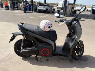 Moto Eléctrica Seat Mo Negra/Gris