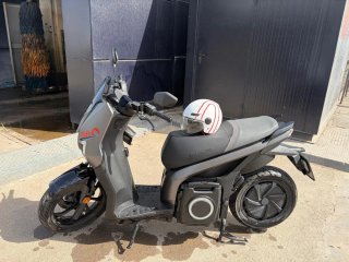 Moto Eléctrica Seat Mo Negra/Gris