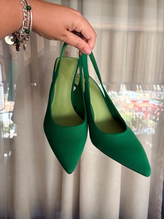 Zapatos de tacón verdes para mujer
