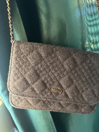 Bolso Mustang Gris acolchado