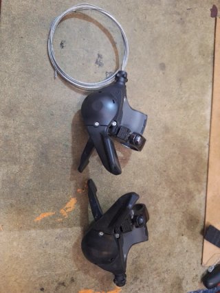 Pulsadores Shimano 3x8