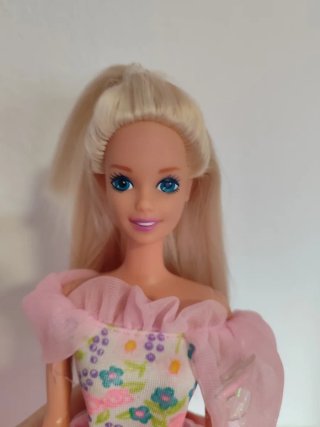 Barbie vintage vestido floral rosa