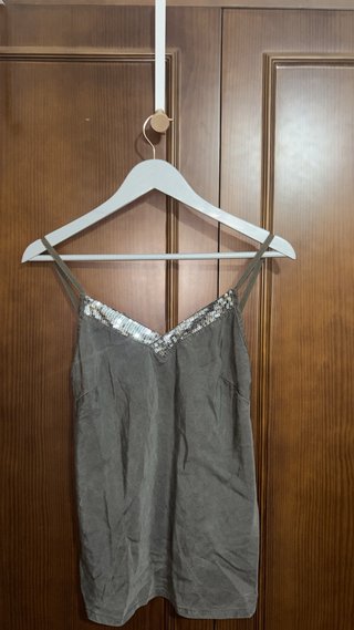 Top lencero verde con lentejuelas