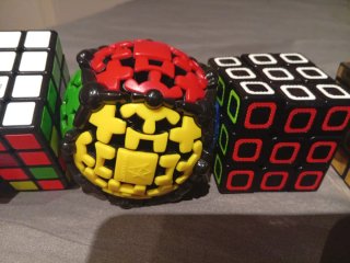 Lote Cubos de Rubik y Puzzles