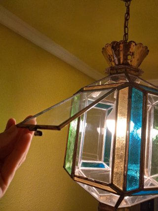Lámpara colgante antigua de cristal y metal