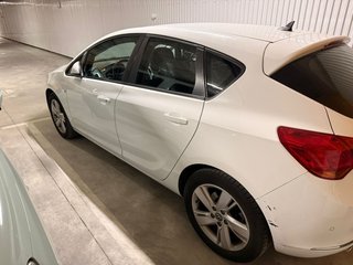Opel Astra 2015