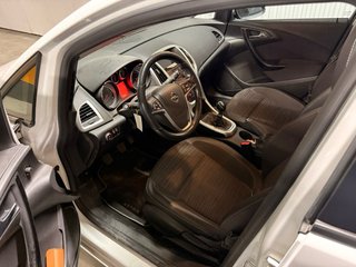 Opel Astra 2015