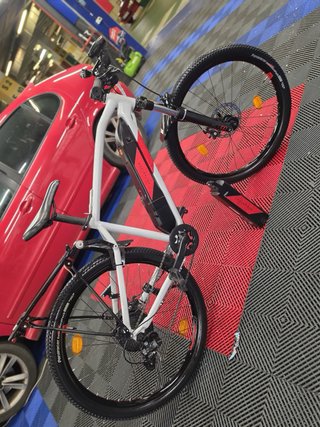 Bicicleta eléctrica con 2 baterías