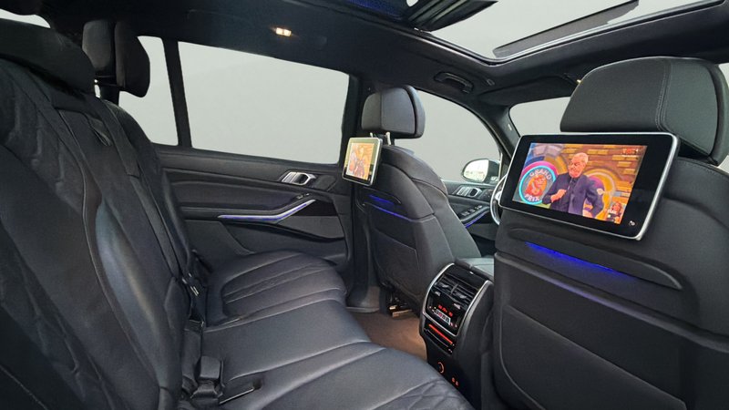 BMW X7 2021, foto 13