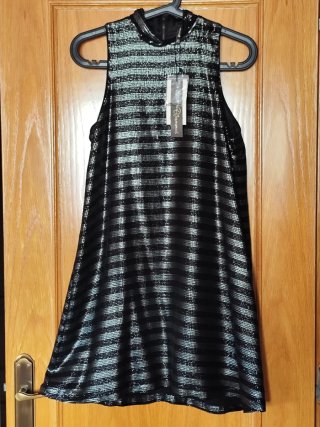 Vestido lentejuelas negro y plateado Talla S