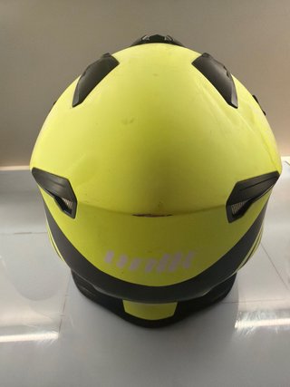 Casco Ilm, poco usado, pero en buen estado. Talla