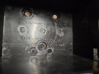 Caja soporte batería Superdink
