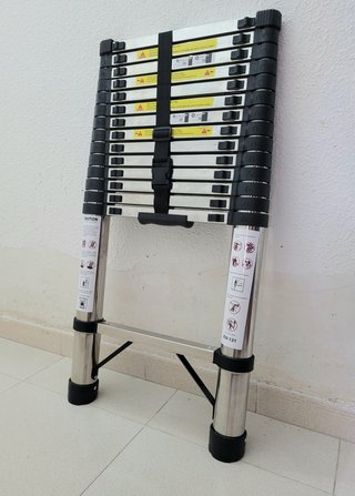 ESCALERA 4,4 METROS TELESCOPICA PLEGABLE NUEVA +