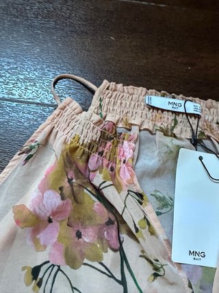 Top gasa nude flores MNG