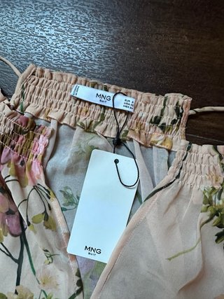 Top gasa nude flores MNG