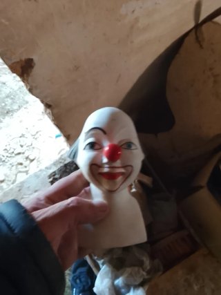 Raccolta di oggetti d'antiquariato e vari