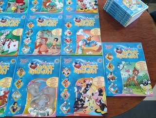 Lote 13 Libros + 6 DVDs Disney Magic English